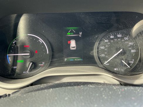 Certified 2023 Toyota Sienna LE image 10