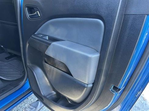 Used 2021 Chevrolet Colorado Z71 w/ Safety Package image 22