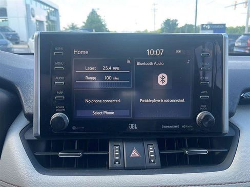 Used 2019 Toyota RAV4 XLE Premium w/ Cold Weather Package AWD/4WD image 11