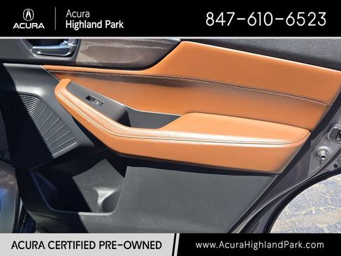 Used 2023 Acura MDX SH-AWD w/ Advance Package image 16