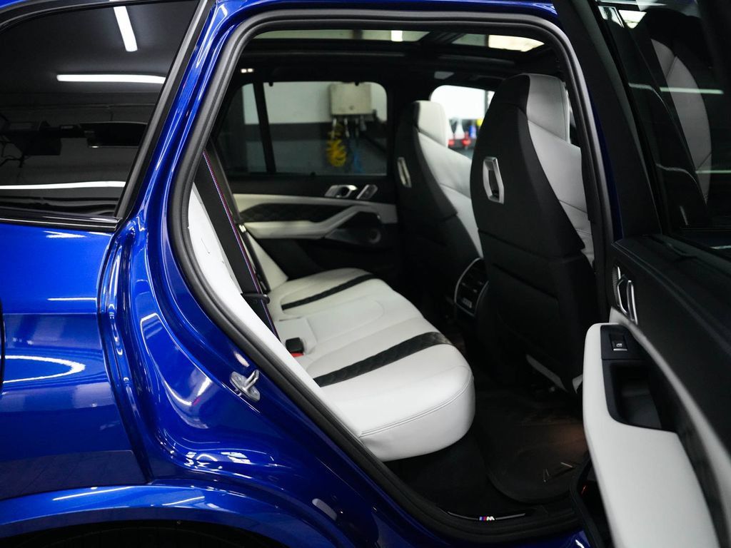 Used 2024 BMW X5 M Competition w/ Executive Package AWD/4WD image 34