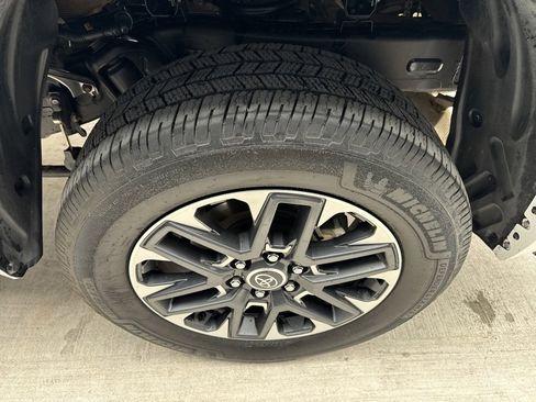 Used 2024 Toyota Tundra Limited image 20