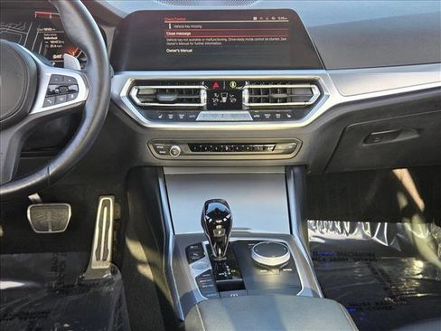 Certified 2022 BMW 330i xDrive Sedan w/ M Sport Package image 15