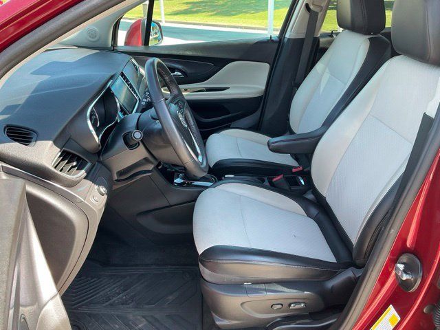 Used 2021 Buick Encore Preferred w/ Safety Package II AWD/4WD image 10