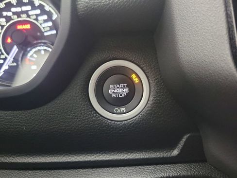 Used 2022 RAM 1500 Laramie image 25