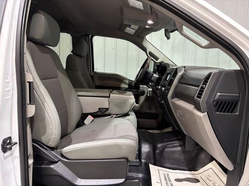 Used 2019 Ford F250 XL w/ Power Equipment Group image 12