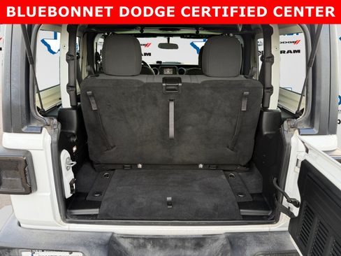 Used 2018 Jeep Wrangler Sport AWD/4WD image 22