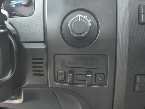 Used 2013 Ford F150 XL w/ Trailer Tow Pkg image 29