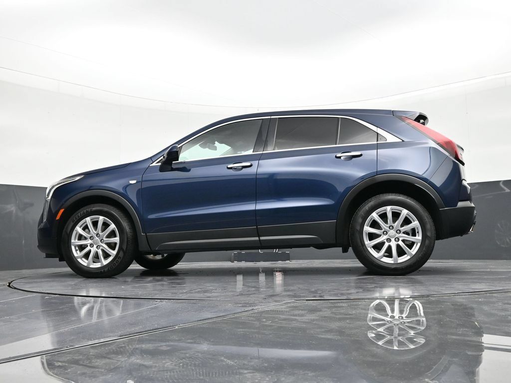 Certified 2021 Cadillac XT4 Luxury w/ Driver Awareness Package FWD image 21