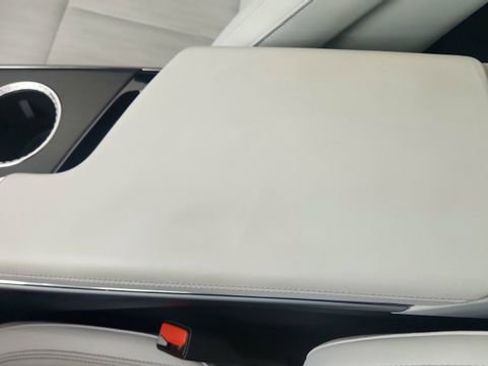 Used 2024 Cadillac Lyriq Luxury image 55