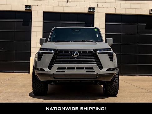Used 2026 Lexus GX 550 w/ Accessory Package (2T) AWD/4WD image 4