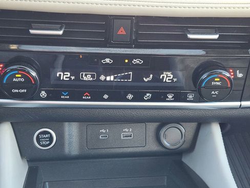 Used 2022 Nissan Rogue SL image 24