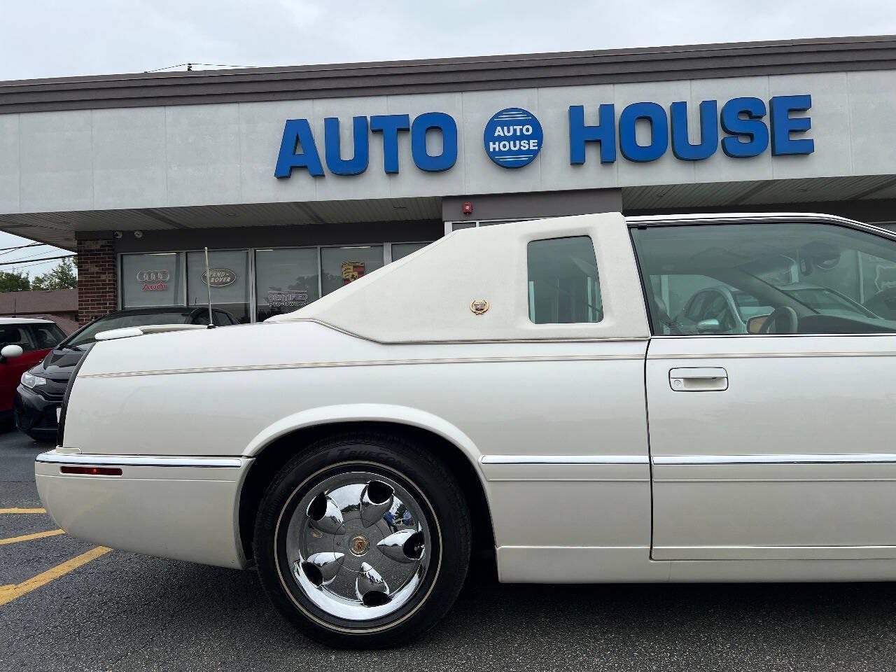 Used 1999 Cadillac Eldorado w/ Comfort/Convenience Pkg FWD image 34