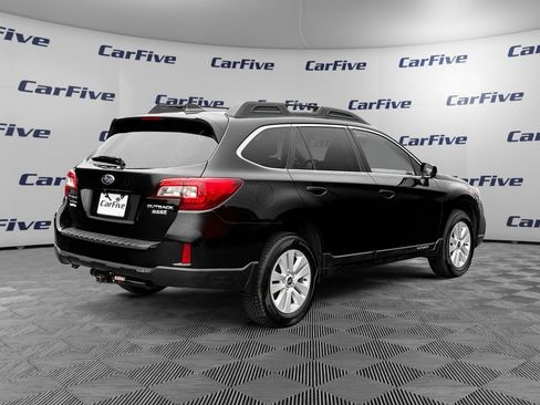 Used 2017 Subaru Outback 2.5i Premium AWD/4WD image 6