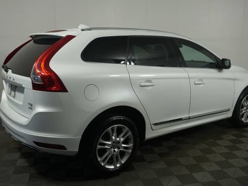Used 2016 Volvo XC60 T5 Premier AWD/4WD image 3
