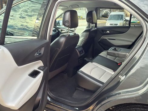 Used 2019 Chevrolet Equinox Premier image 28