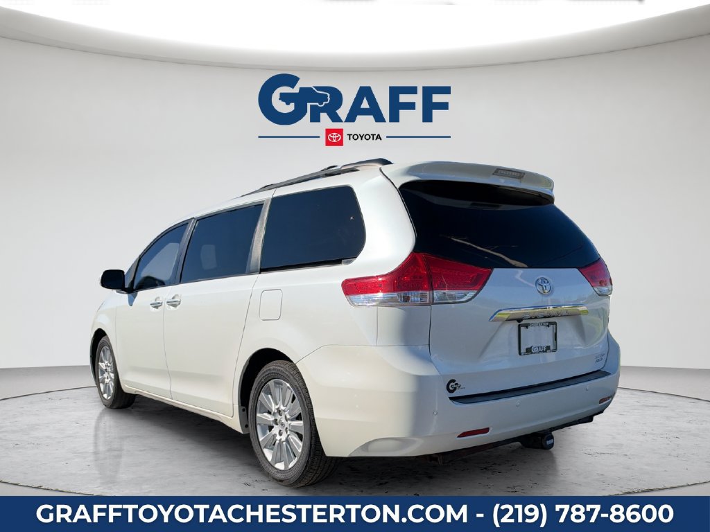 Used 2013 Toyota Sienna Limited w/ Premium Pkg AWD/4WD image 8