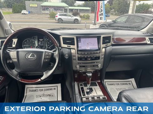 Used 2014 Lexus LX 570 4WD image 11