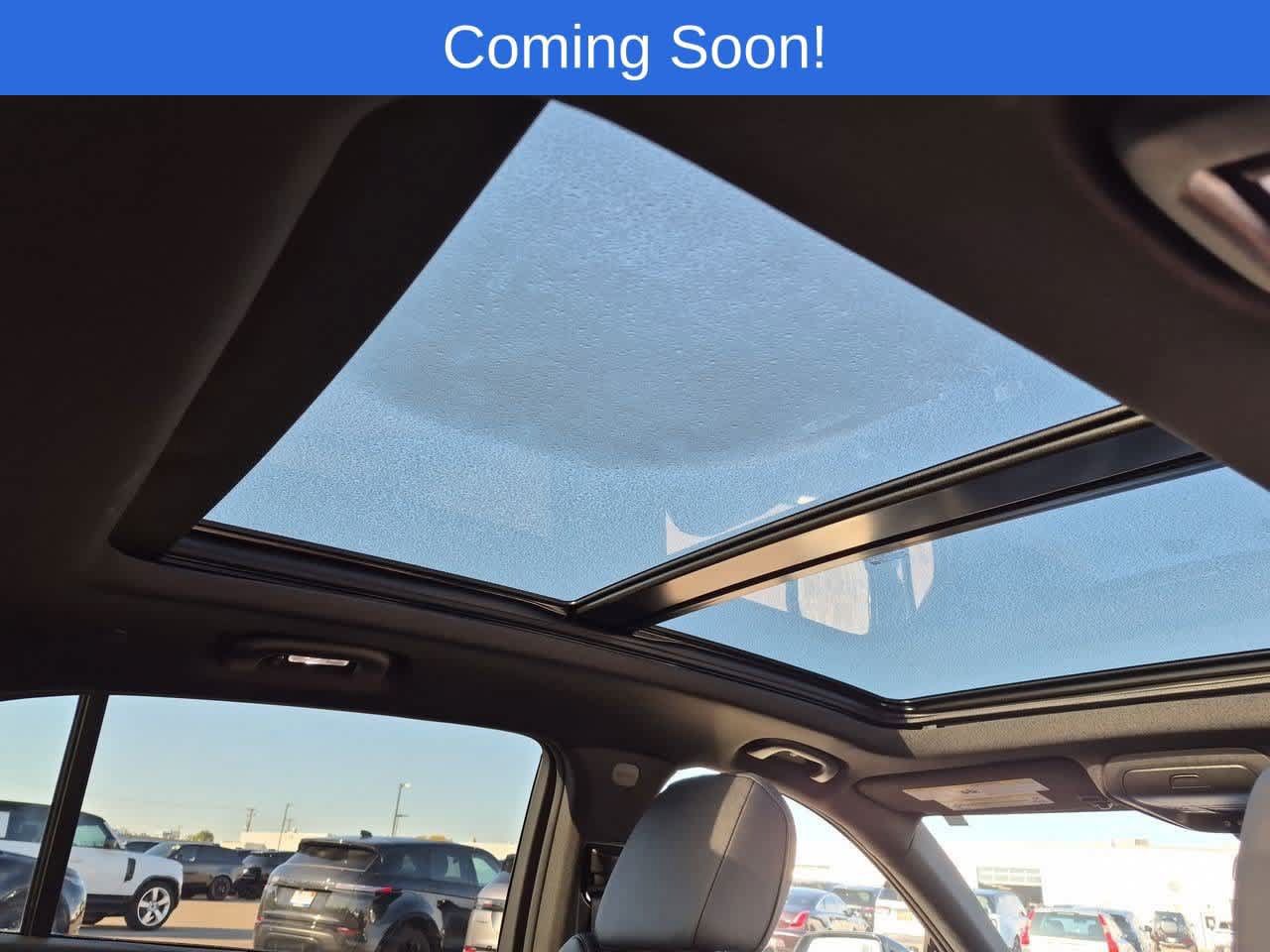 Used 2025 Cadillac XT4 Premium Luxury FWD image 22