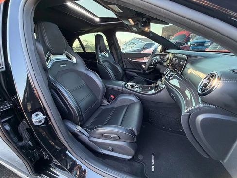 Used 2018 Mercedes-Benz E 63 AMG S image 19