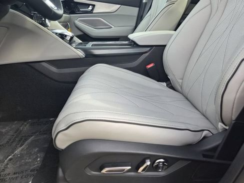 New 2026 Acura MDX SH-AWD w/ Advance Package image 11