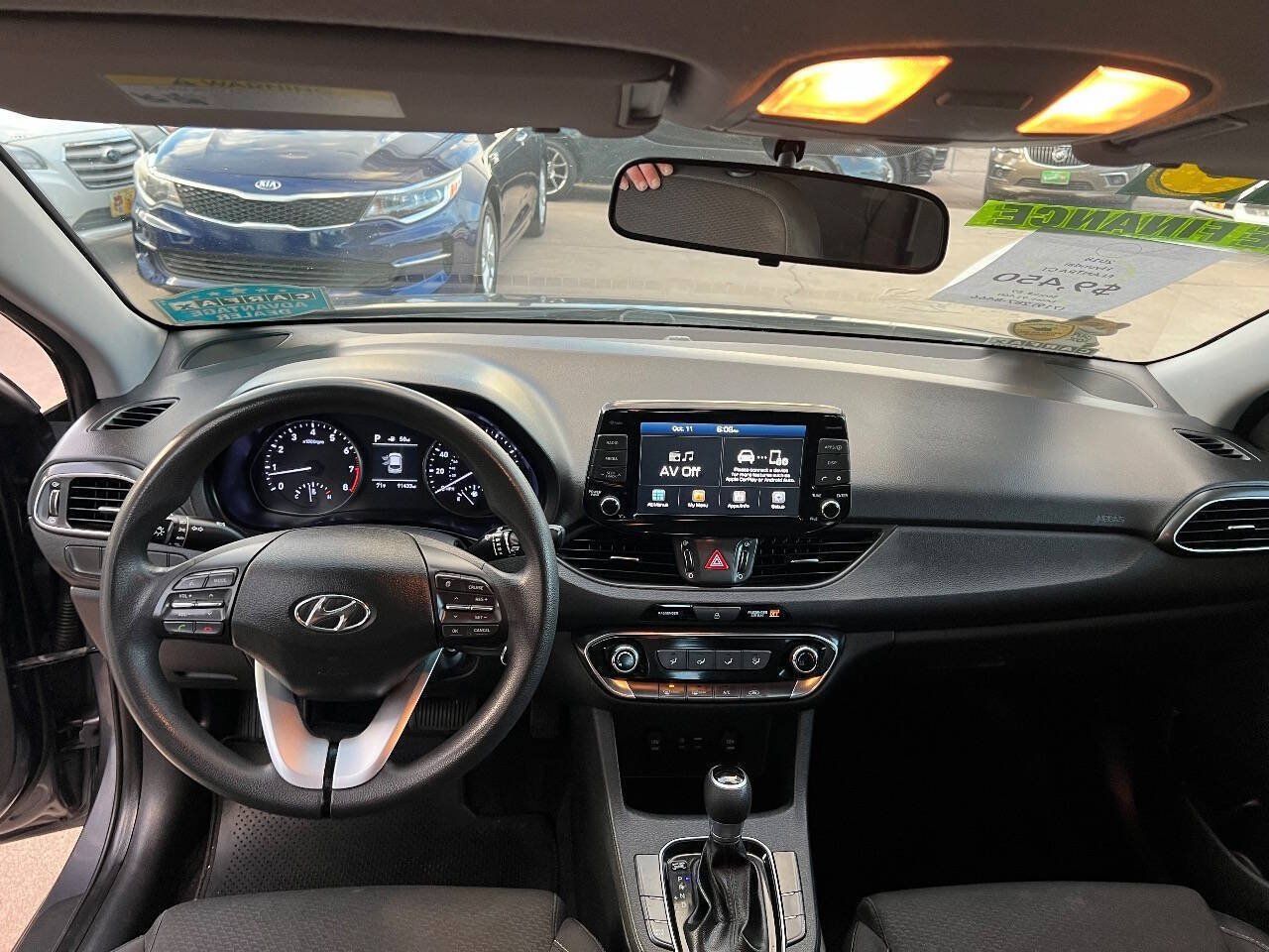 Used 2018 Hyundai Elantra GT FWD image 19