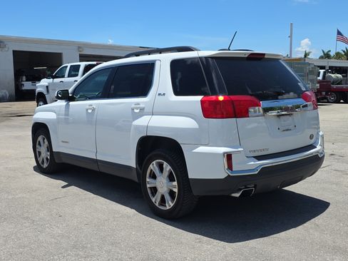 Used 2017 GMC Terrain SLE FWD image 5