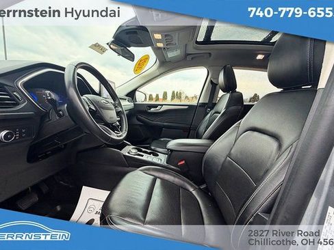 Used 2022 Ford Escape SEL w/ Technology Package image 21