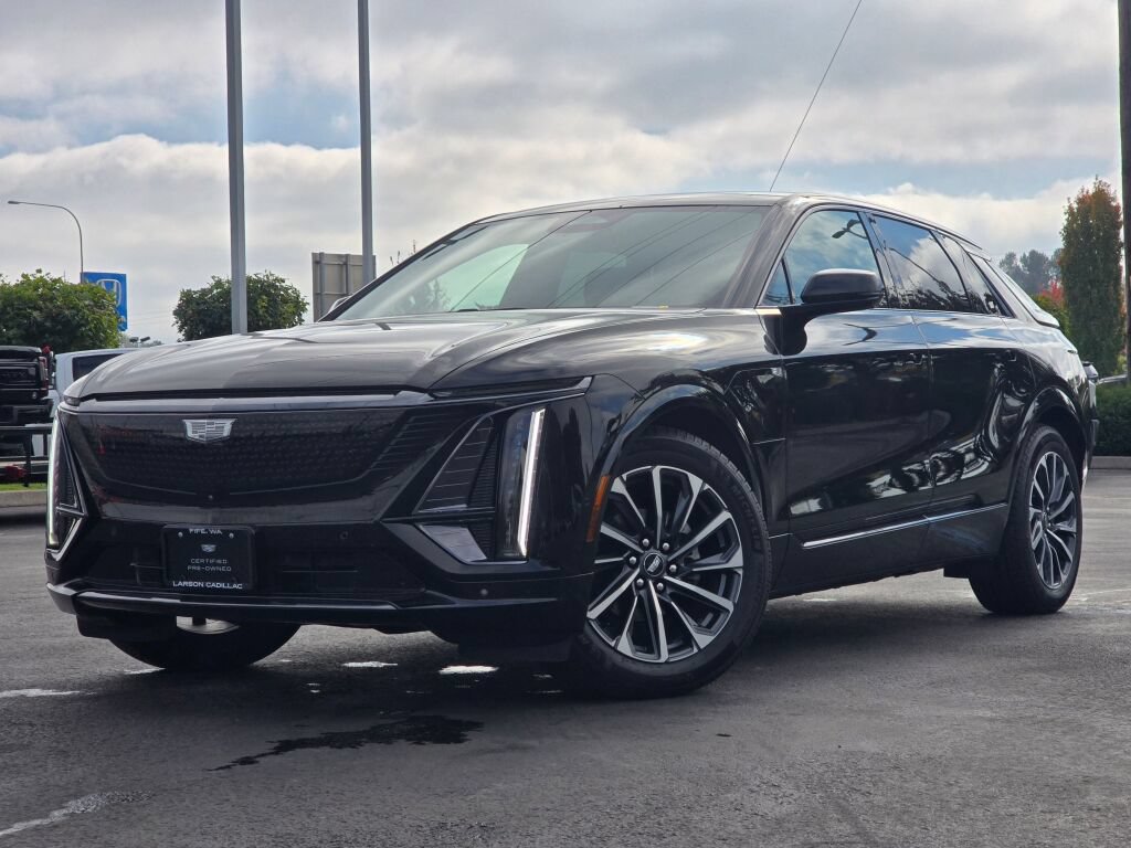 Used 2024 Cadillac Lyriq Sport AWD/4WD image 1