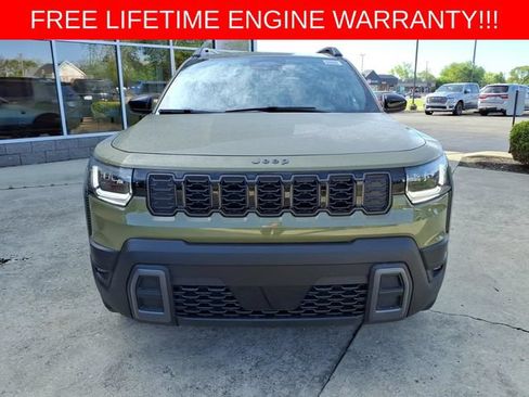 New 2026 Jeep Cherokee Laredo AWD/4WD image 2