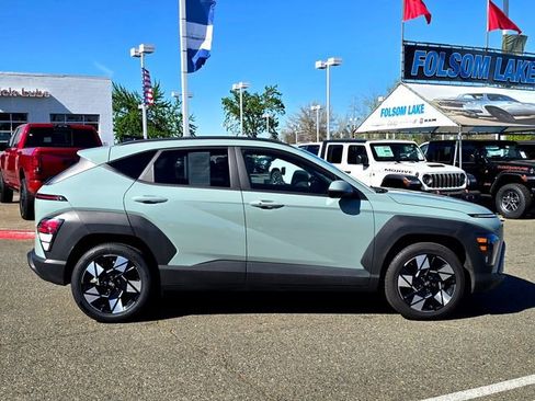 Used 2025 Hyundai Kona SEL image 7