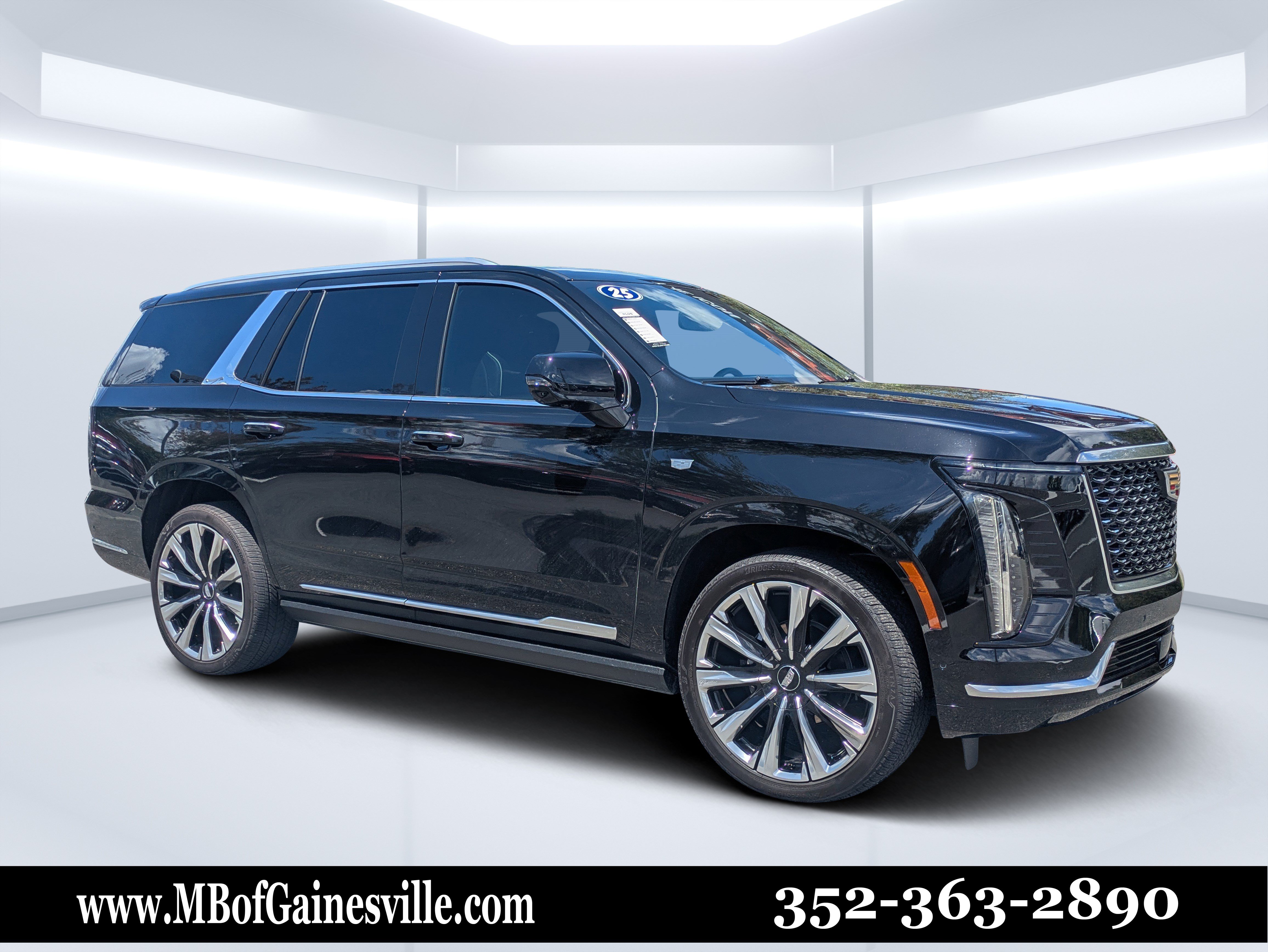Used 2025 Cadillac Escalade Premium Luxury w/ Touring Package AWD/4WD image 1