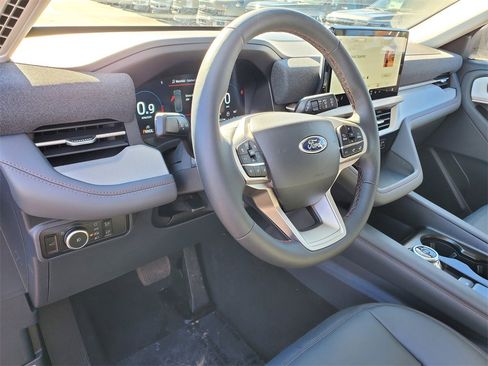 New 2026 Ford Explorer Active w/ Active Comfort Package image 11