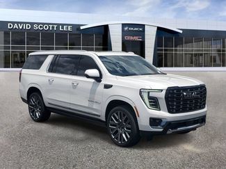 Used 2025 GMC Yukon XL Denali Ultimate AWD/4WD video 1