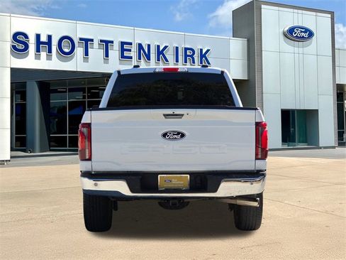 Certified 2024 Ford F150 Lariat w/ FX4 Off-Road Package image 7