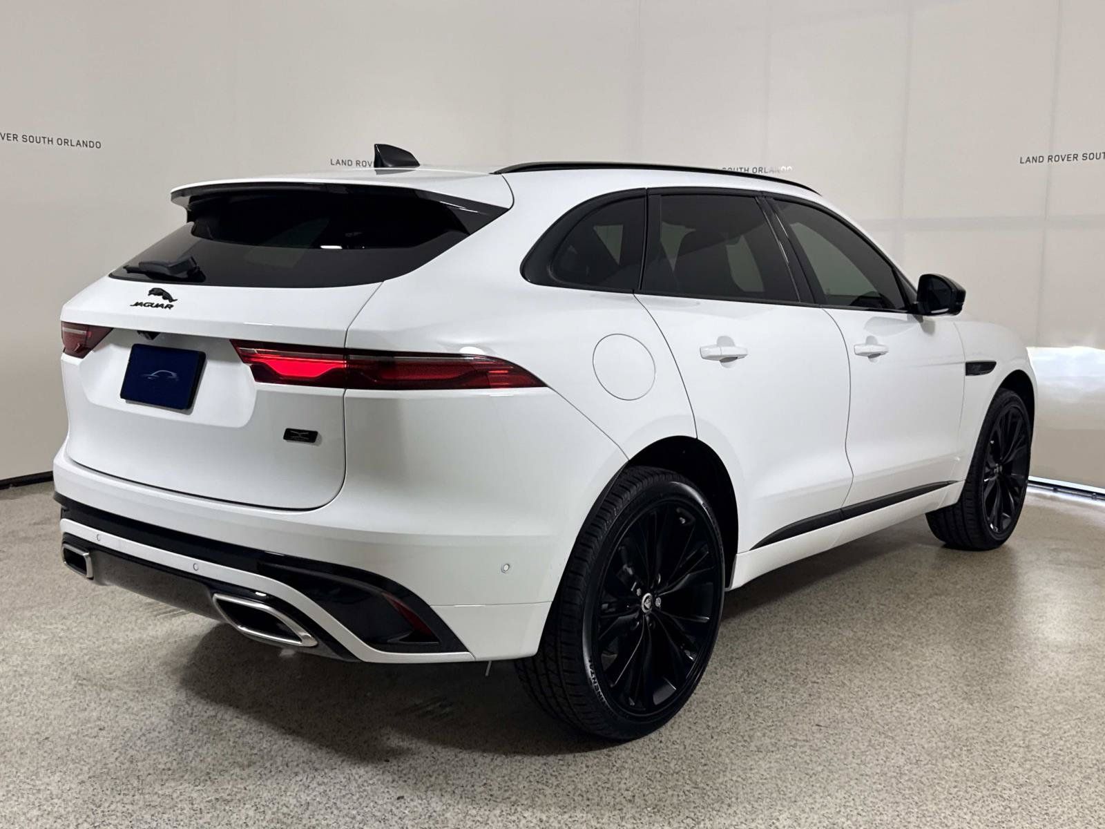 New 2026 Jaguar F-PACE R-Dynamic S AWD/4WD image 5