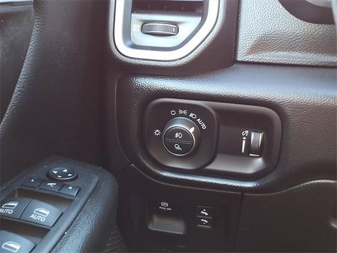 Used 2022 RAM 1500 Big Horn image 16