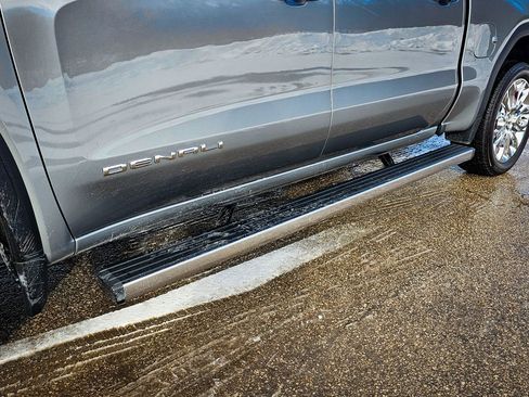 Used 2024 GMC Sierra 1500 Denali w/ Technology Package AWD/4WD image 13