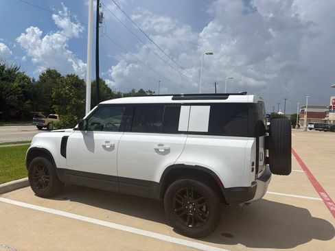Used 2025 Land Rover Defender 110 S AWD/4WD image 2