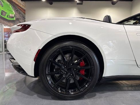 Used 2019 Aston Martin DB11 Tech Pkg $236K MSRP image 92