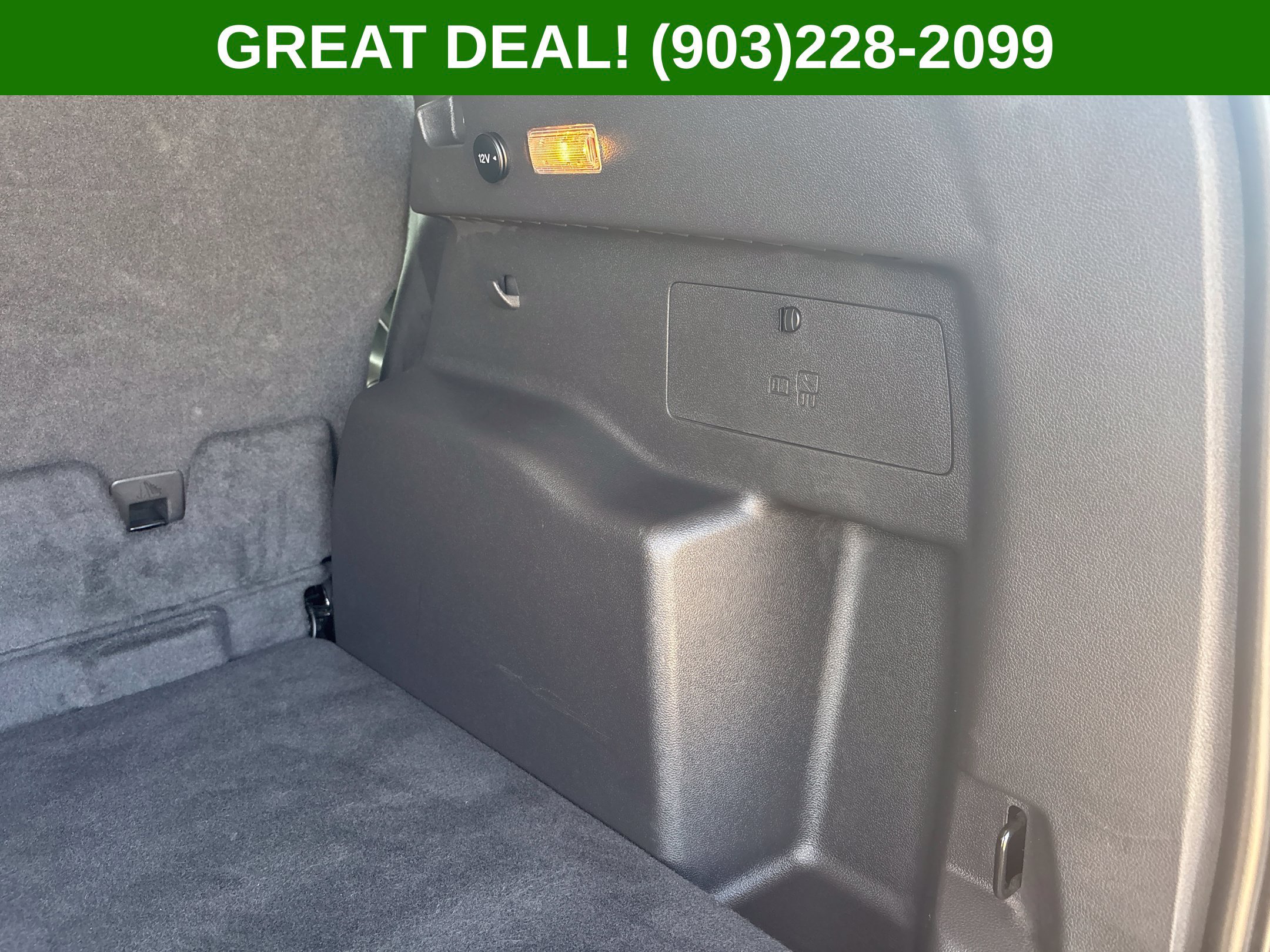 Used 2018 Ford Escape SE FWD image 10