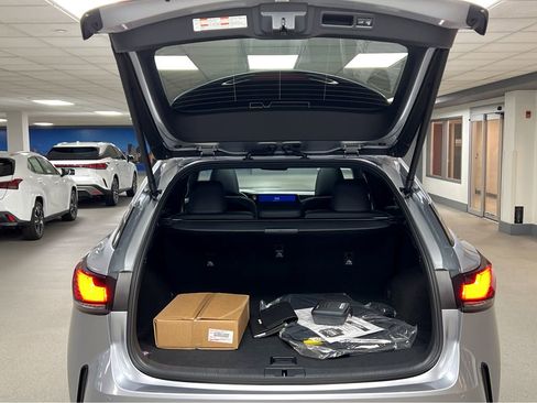 New 2026 Lexus RX 450h AWD image 30