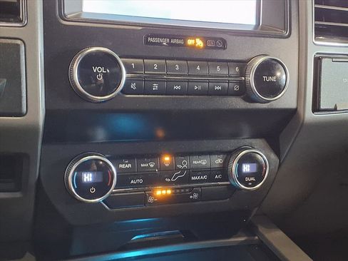 Used 2019 Ford Expedition XLT w/ Equipment Group 201A image 24