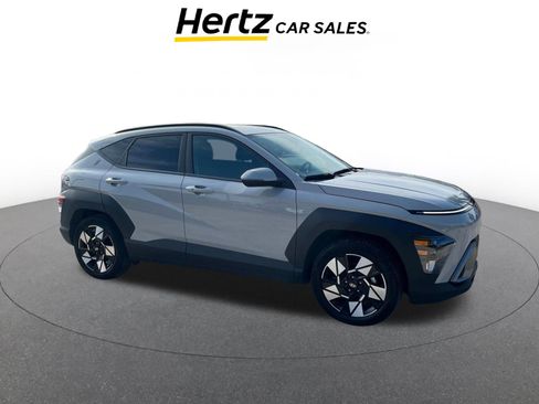 Used 2025 Hyundai Kona SEL image 1