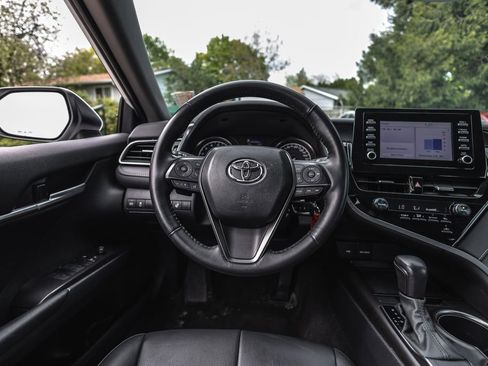 Used 2024 Toyota Camry SE FWD image 24