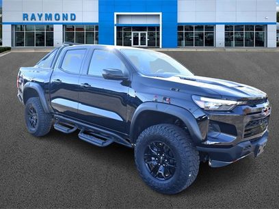 Used 2025 Chevrolet Colorado ZR2 w/ Midnight Edition