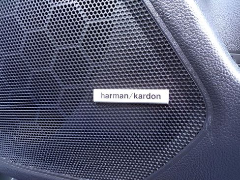 Used 2019 Subaru Outback 2.5i Limited image 12