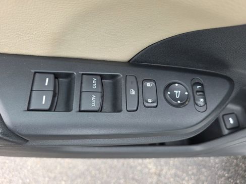 Used 2016 Honda Civic EX-L image 12