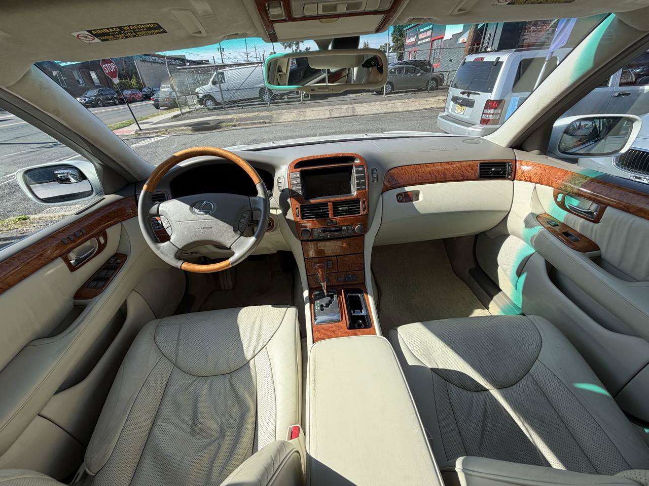 Used 2005 Lexus LS 430 RWD image 28