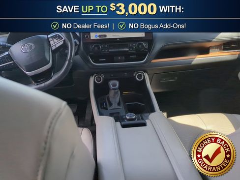 Used 2024 Toyota Grand Highlander Platinum image 17